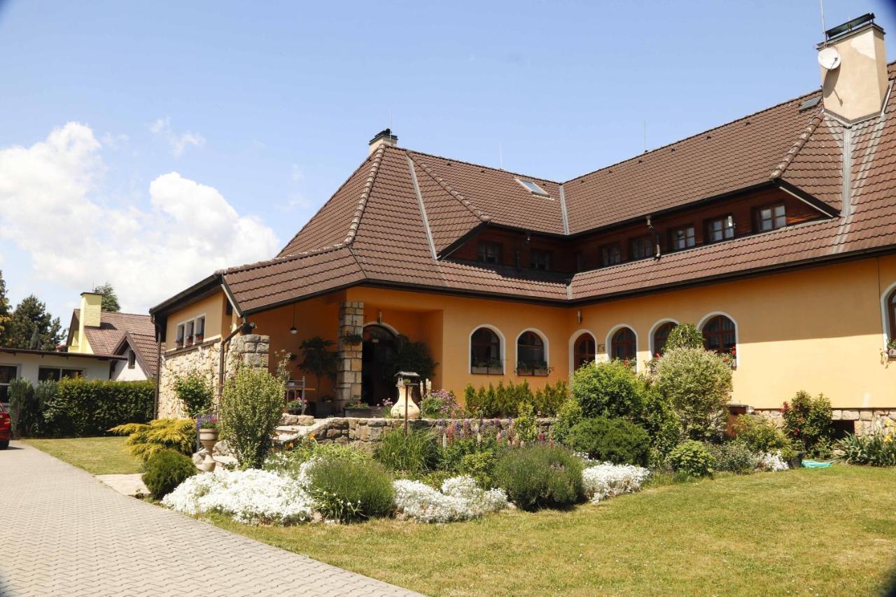 Apartman U Vagnera Dvůr Králové nad Labem المظهر الخارجي الصورة