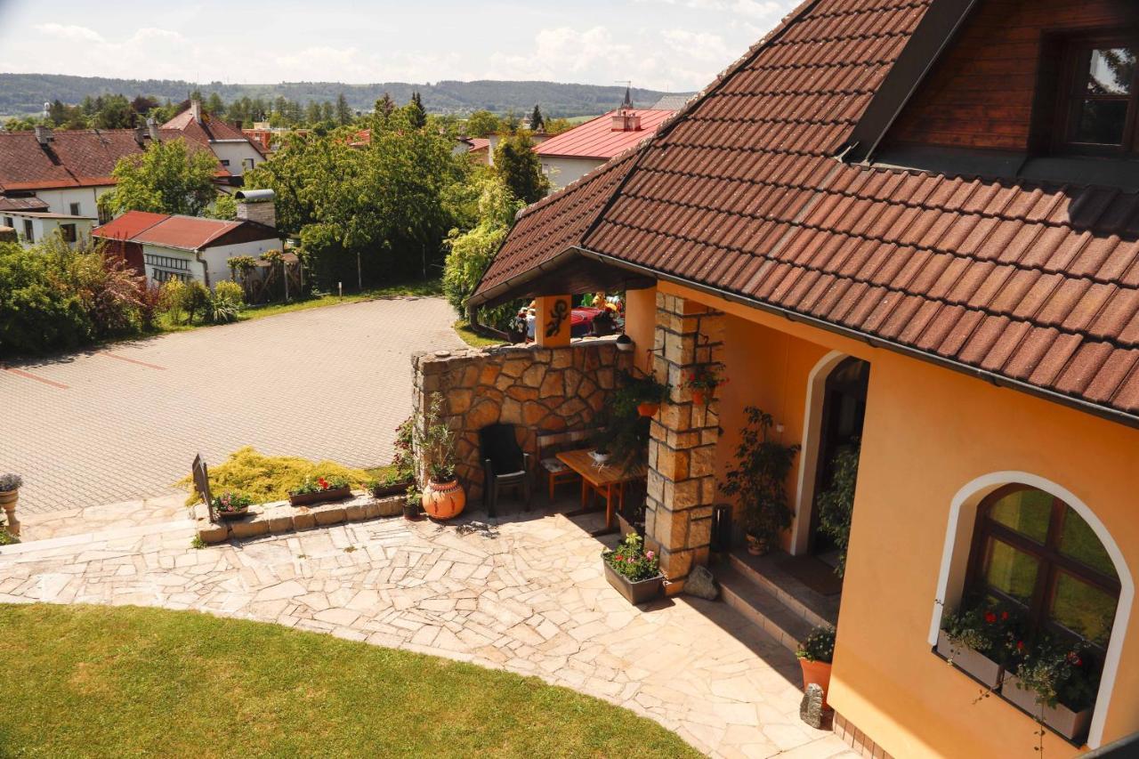 Apartman U Vagnera Dvůr Králové nad Labem المظهر الخارجي الصورة